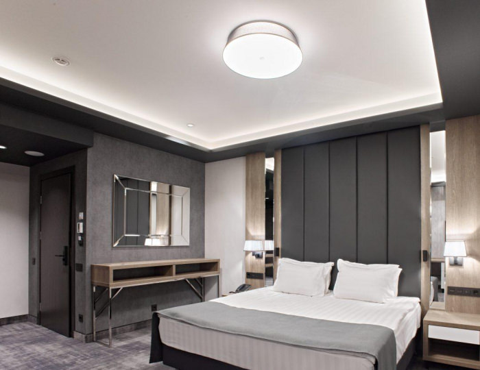 Номер стандарт с 1 двуспальной кроватью - Гранд-отель «Мегаполис» Смоленск