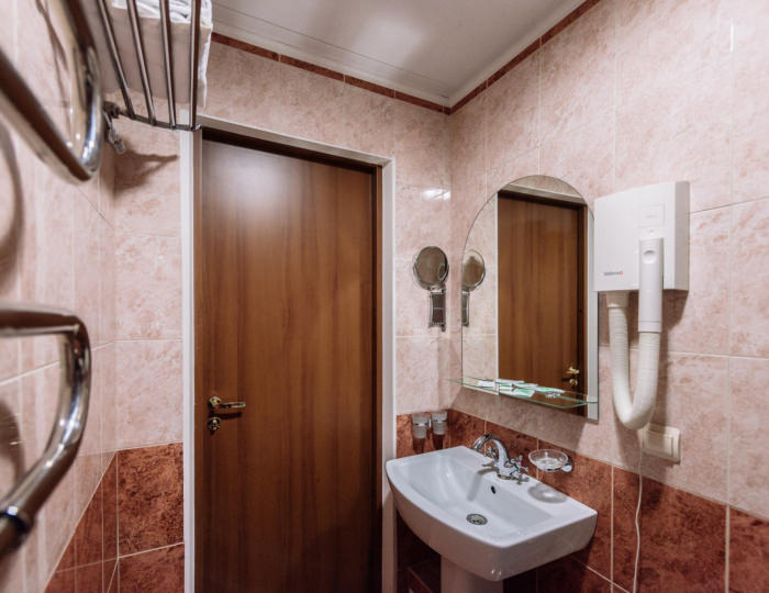 Номер улучшенный   с 1 двуспальной кроватью (с завтраком) - Отель «Oto Смоленск» Смоленск