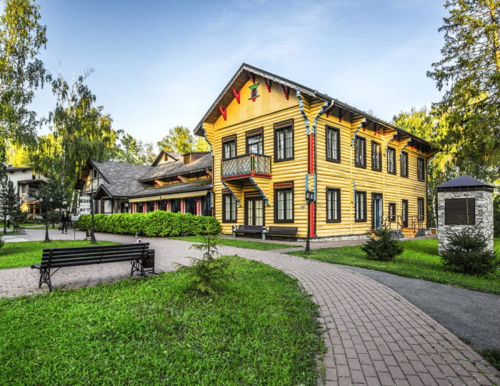 Отель Arthurs Spa Hotel by Mercure / Артурс Спа Мытищи