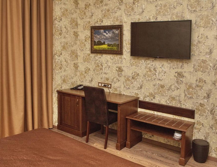 Номер стандарт с 1 двуспальной кроватью (с завтраком) - Мини-отель «Смолка» Смоленск