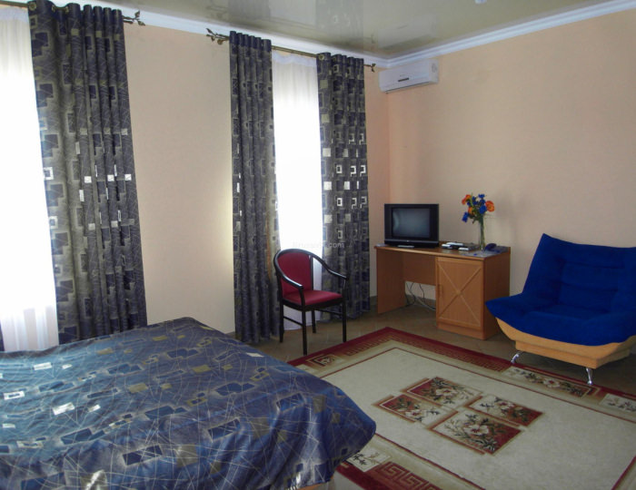 Номер стандарт с 1 двуспальной кроватью - Отель «Дворянское гнездо» Смоленск