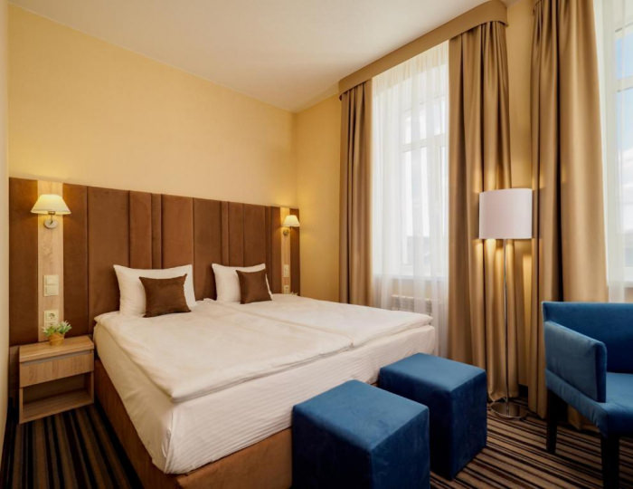 Номер стандарт с 1 двуспальной кроватью - Отель «Бридж» Смоленск