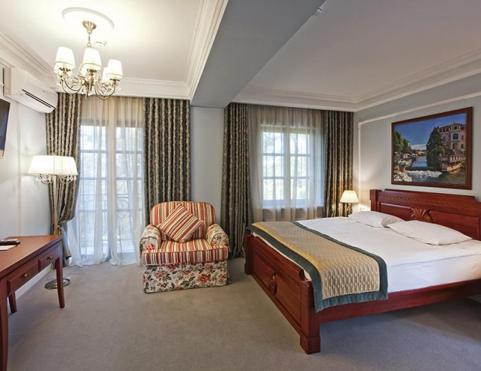 Номер делюкс (с завтраком) - Отель «Усадьба» Смоленск