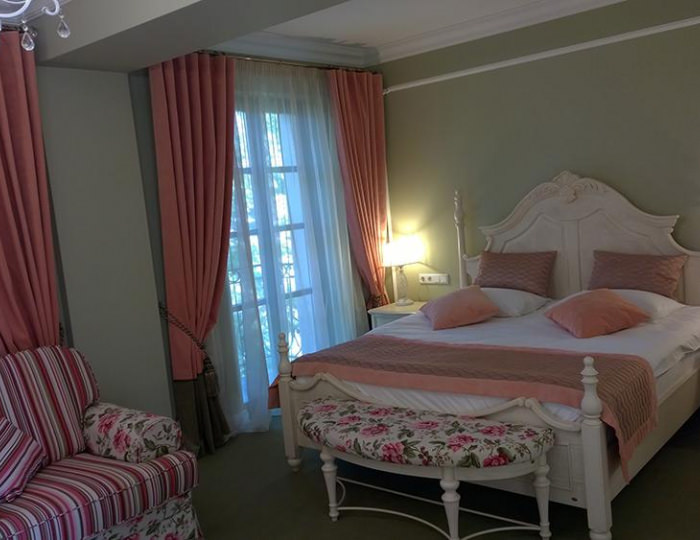 Номер делюкс (с завтраком) - Отель «Усадьба» Смоленск