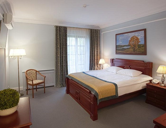 Классический люкс №14, 15, 16, 18, 19, 20, 21 (Новый корпус) (с завтраком) - Отель «Усадьба» Смоленск