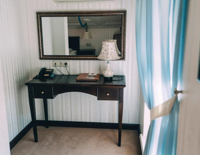 Номер люкс (с завтраком, мансарда) - Отель «Усадьба» Смоленск