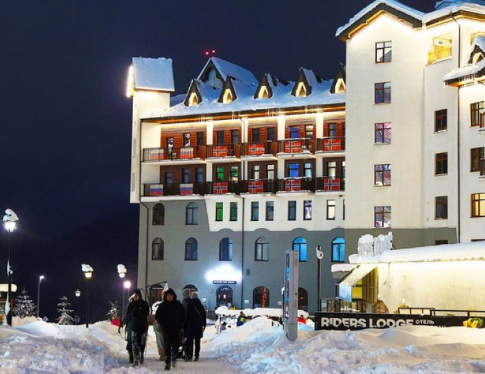 Отель Riders Lodge / Райдерс Лодж