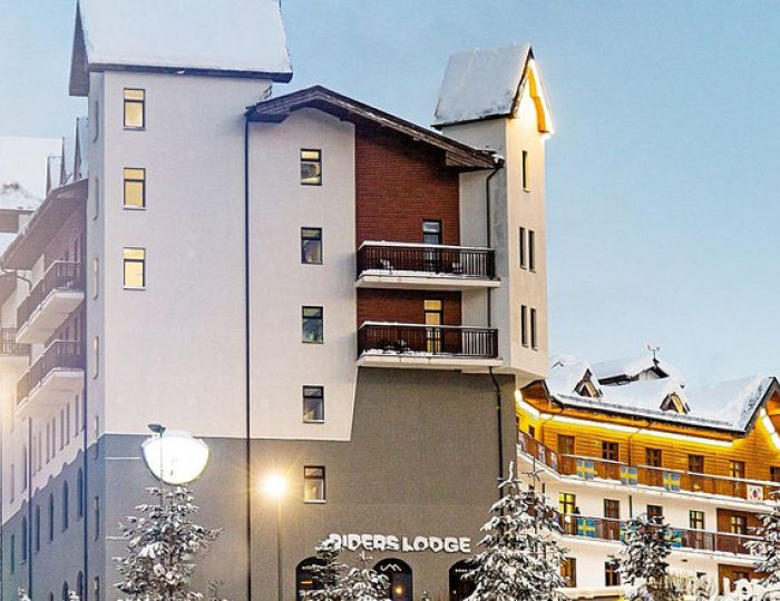 Отель Riders Lodge / Райдерс Лодж