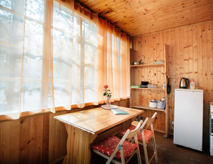 Апартаменты 4-местные в доме на 9 номеров с отдельным входом - База отдыха «Северное сияние» Курмойла