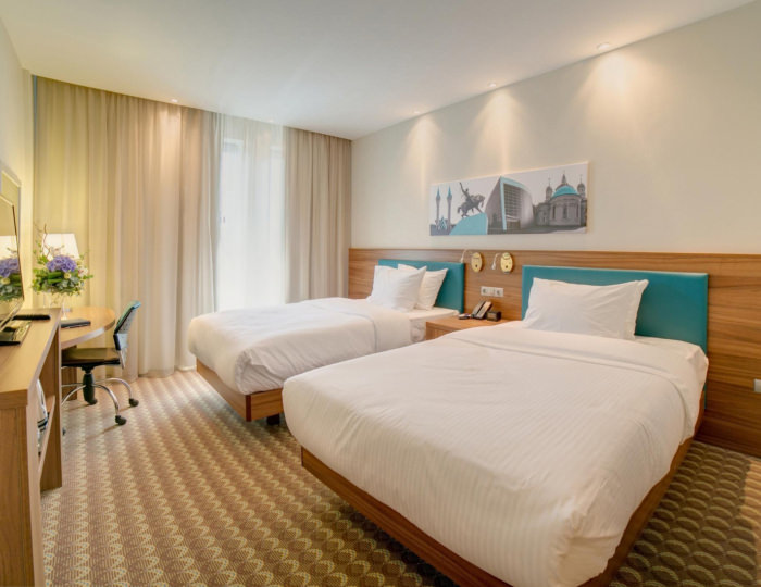 Номер стандарт с 2 односпальными кроватями - Отель Hampton by Hilton Ufa / Хэмптон Хилтон Уфа