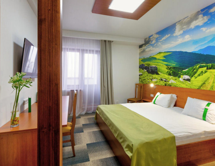 Номер улучшенный стандарт с 1 двуспальной кроватью - Отель «Президент» Уфа