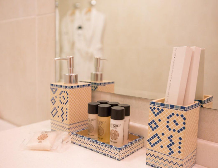 Номер люкс улучшенный с 1 двуспальной кроватью - Отель «Президент» Уфа