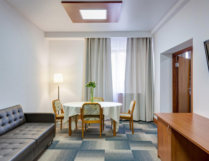 3-комнатный номер люкс семейный - Отель «Президент» Уфа