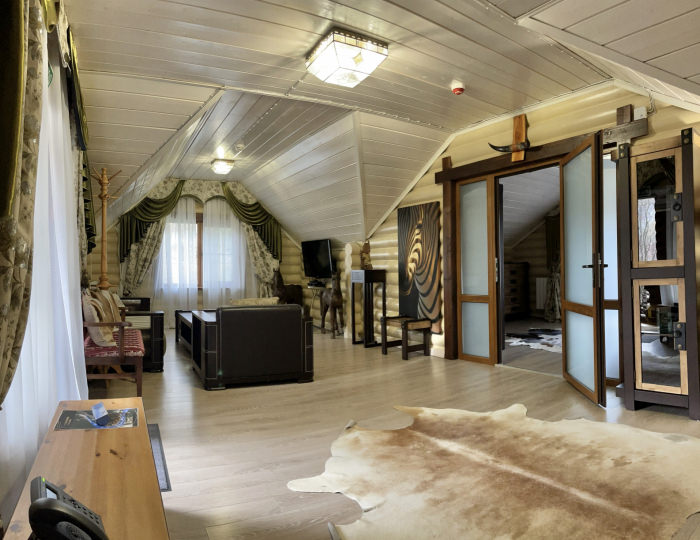 Люкс Люкс 2-местный №2 - Загородный клуб «Лесная Заимка» Геленджик