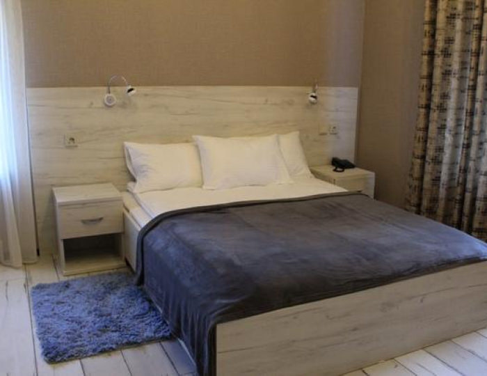 Номер улучшенный с 1 двуспальной кроватью - Мини-отель «Авиатор» Орел