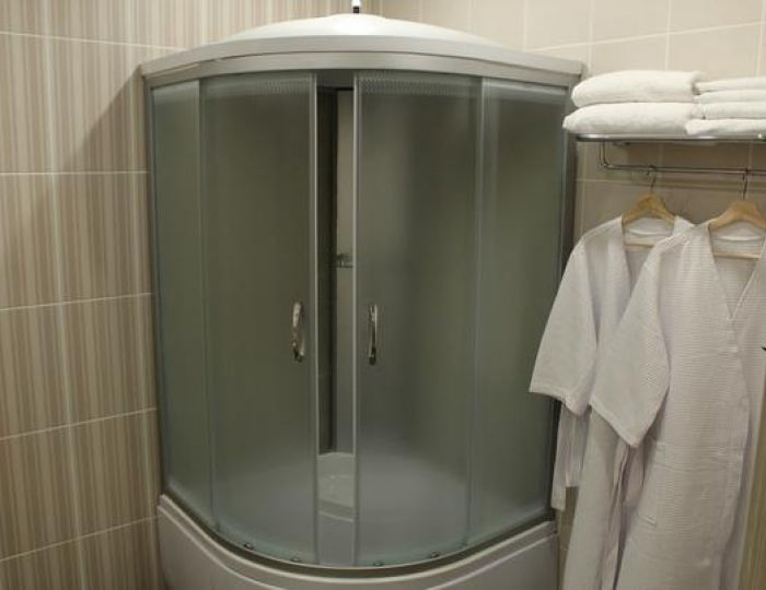 Номер улучшенный с 1 двуспальной кроватью - Мини-отель «Авиатор» Орел