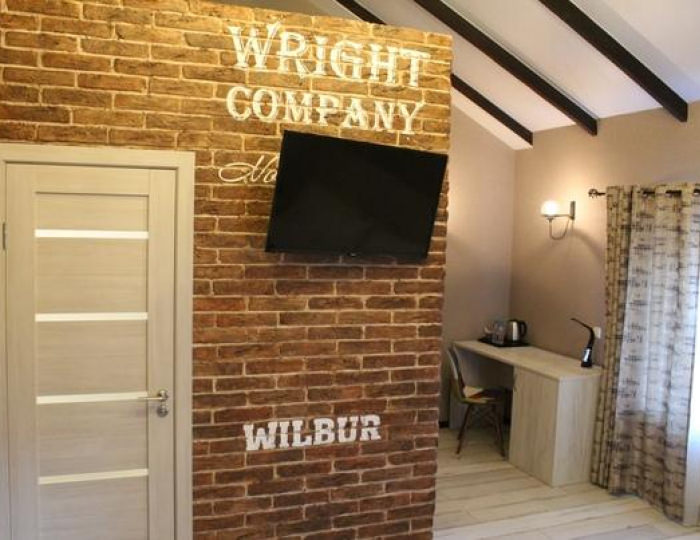 Номер улучшенный с 1 двуспальной кроватью - Мини-отель «Авиатор» Орел