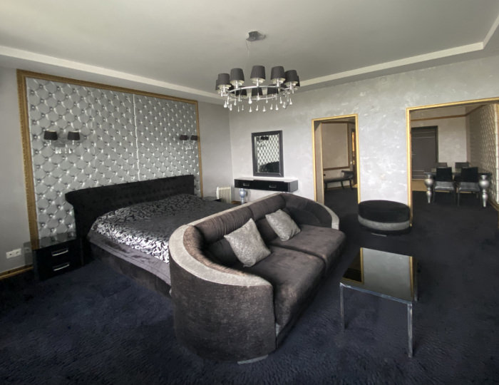 Люкс 2-комнатный (черный, бежевый, кантри) - Парк-отель «Солнечный» Солнечное