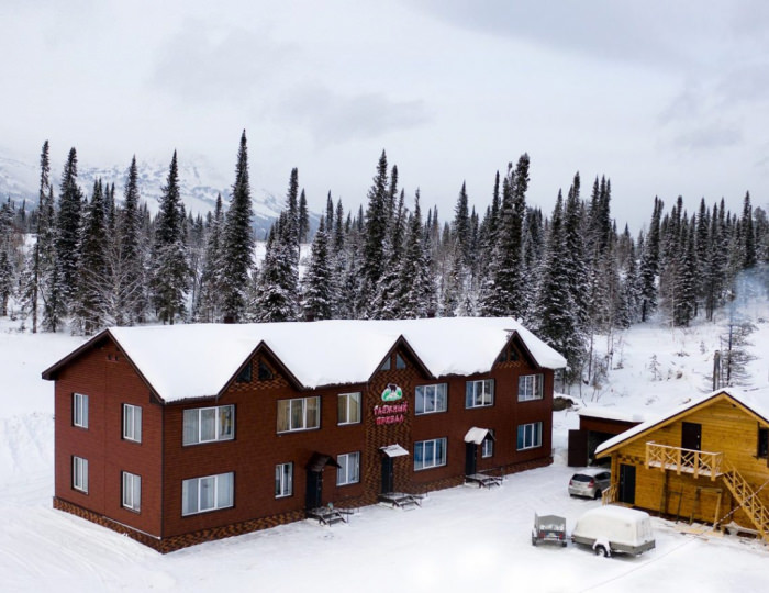 Отель «Таежный привал» Шерегеш