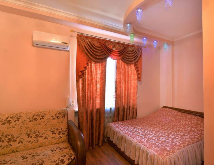 Люкс "Восточный" с 1 двуспальной кроватью - Отель «Гостиный двор №1» Воронеж