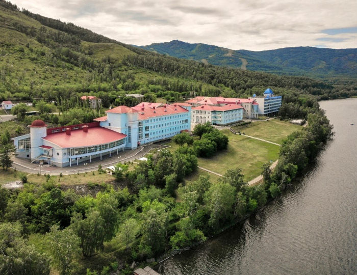 Санаторий «Якты-Куль» Зеленая поляна