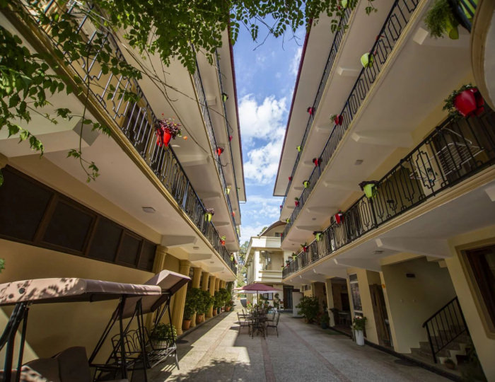 Отель Chveni Ezo / Чвени Эзо Кобулети