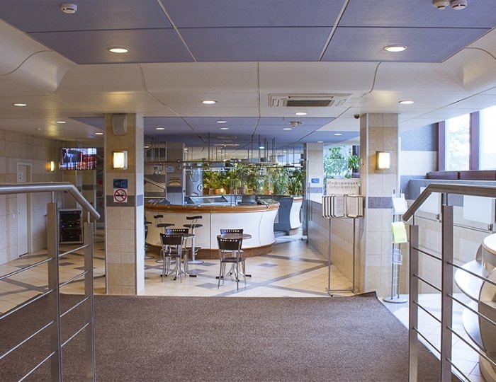 Услуги, развлечения и спорт - Гостиница «Космос»