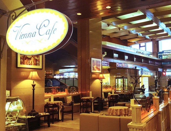 Рестораны и бары - Гостиница «Космос»