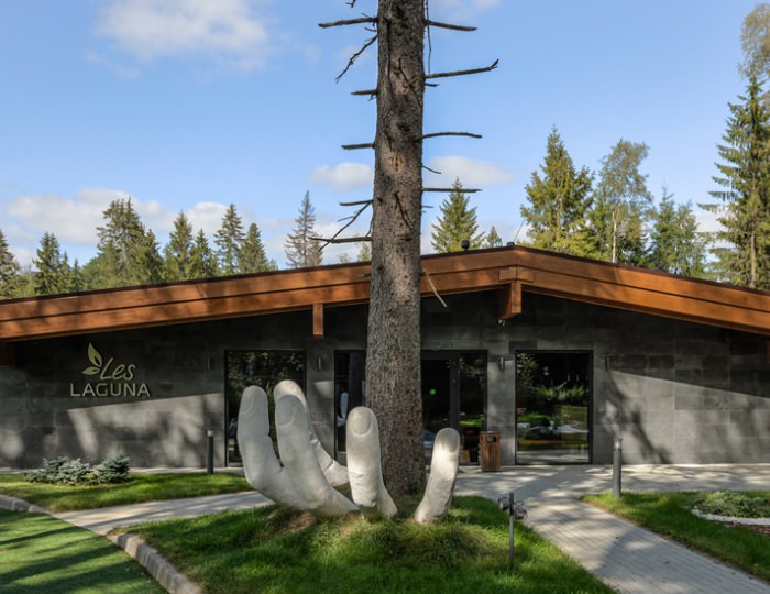 Отель LES Art Resort / Лес Арт Резорт