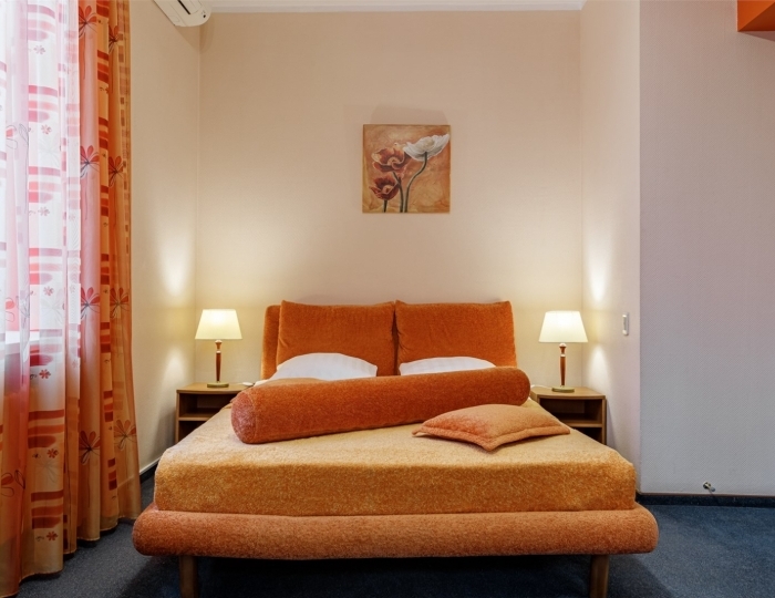 Люкс "Апельсин" (Двухспальная кровать) - Отель «Максима Ирбис Отель» Москва