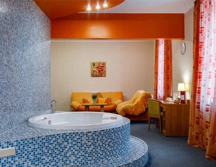 Люкс "Апельсин" (Двухспальная кровать) - Отель «Максима Ирбис Отель» Москва