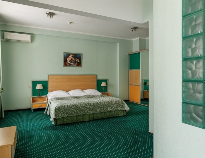 Люкс "Фисташковый"(Двухспальная кровать) - Отель «Максима Ирбис Отель» Москва