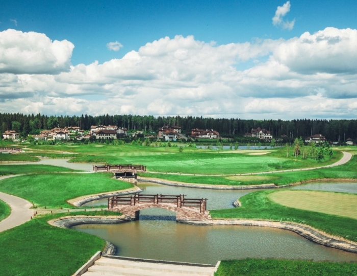 Отель Dmitrov Golf Resort / Дмитров Гольф Резорт Курово