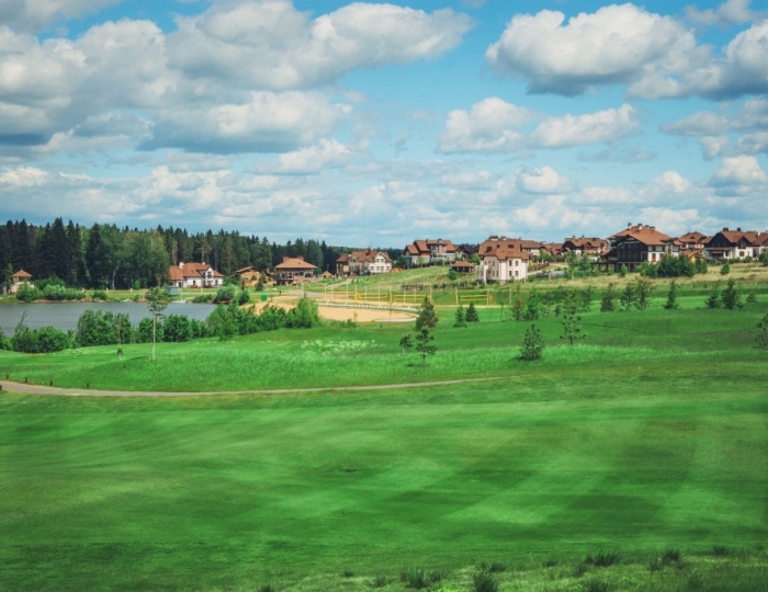 Отель Dmitrov Golf Resort / Дмитров Гольф Резорт Курово