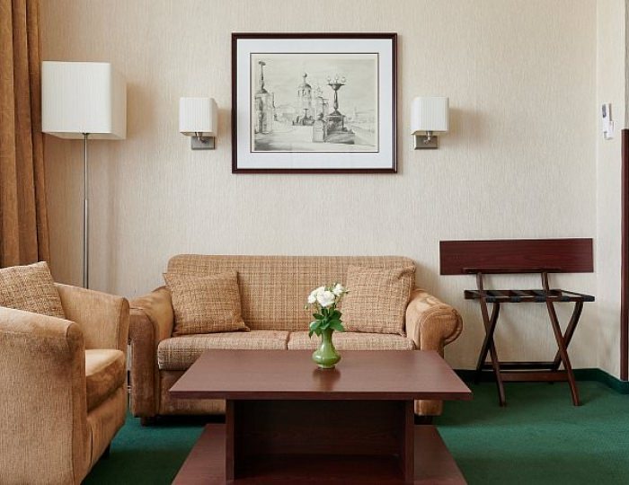 Улучшенный - Отель «Аэростар»