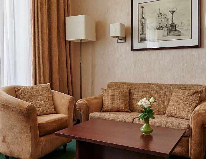 Улучшенный - Отель «Аэростар»