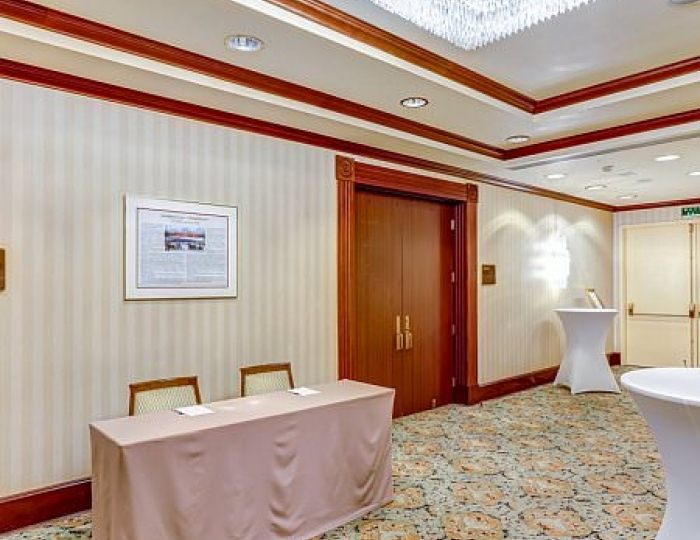 Петровский А+Б - Отель «Аэростар»