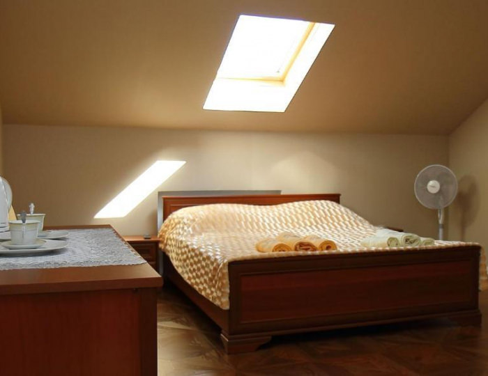 Номер стандарт с 1 двуспальной кроватью (мансарда) - Мини-отель «Классик» Балашиха