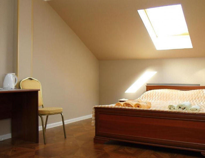 Номер стандарт с 1 двуспальной кроватью (мансарда) - Мини-отель «Классик» Балашиха