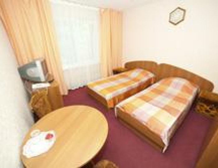 Однокомнатный номер Доступный (с завтраком) - Отель «Улыбка» Старый Оскол