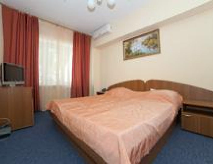 2-комнатный номер люкс (с завтраком) - Отель «Улыбка» Старый Оскол