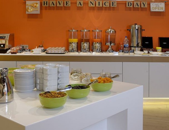 Завтрак - Отель «Edge Seligerskaya Moscow» / «Эдж Селигерская Москва»