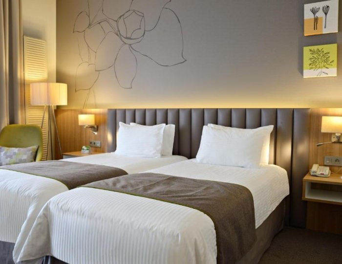 Улучшенный с кроватью king-size или двумя односпальными - Отель «Edge Seligerskaya Moscow» / «Эдж Селигерская Москва»