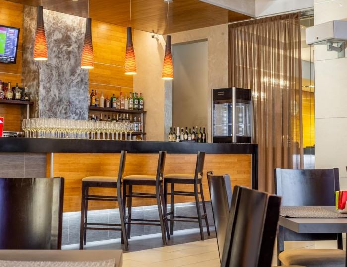 Рестораны и бары - Гостиница «Спутник» Санкт-Петербург