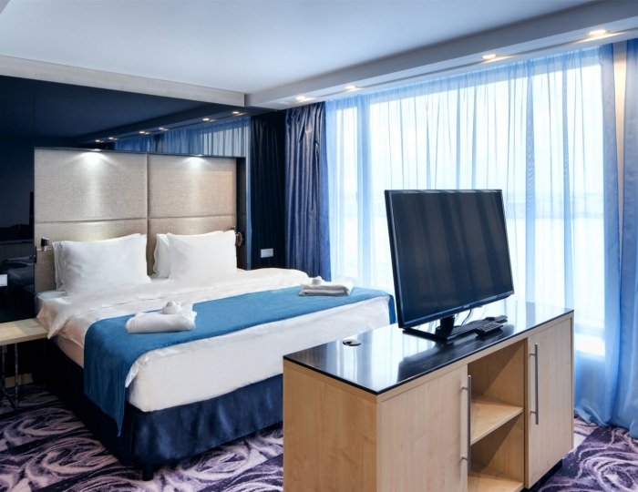 Представительский люкс с видом на реку - Гостиница «Санкт-Петербург»