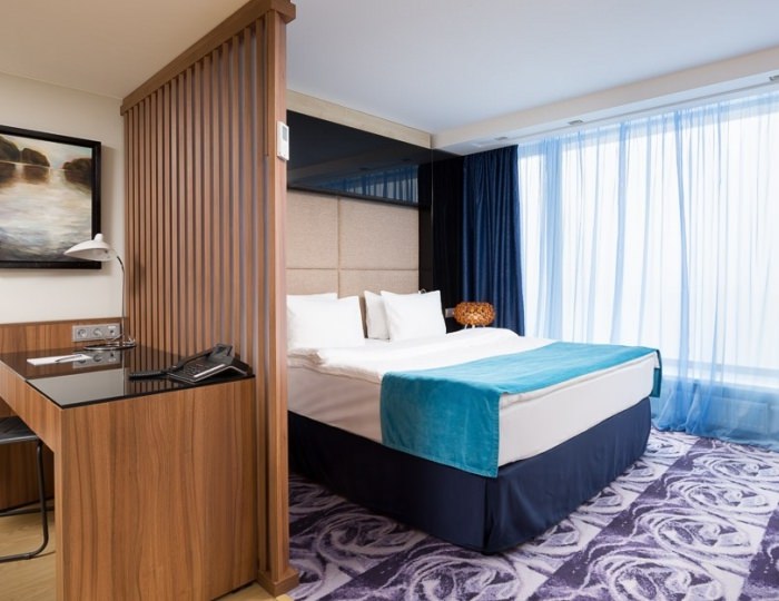 Представительский люкс с видом на реку - Гостиница «Санкт-Петербург»