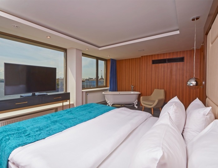 Трехкомнатный представительский люкс с видом на реку - Гостиница «Санкт-Петербург»