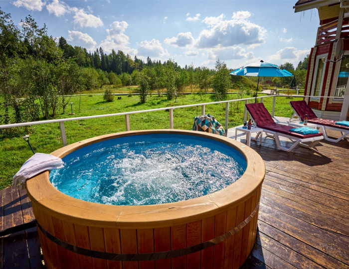 ШАЛЕ ДЕ ЛЮКС ИЗ БРУСА С КУПЕЛЬЮ НА ДРОВАХ - Глэмпинг «Просто Эко» Поджигородово