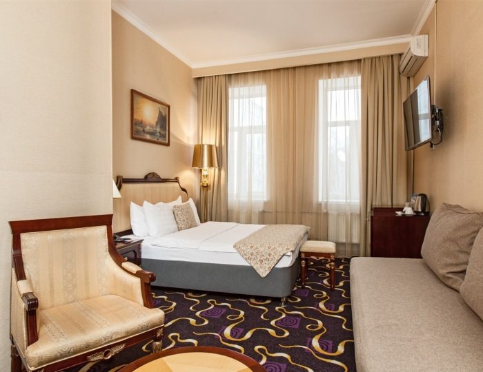 Трехместный номер Студио - Гостиница «Мандарин» Москва