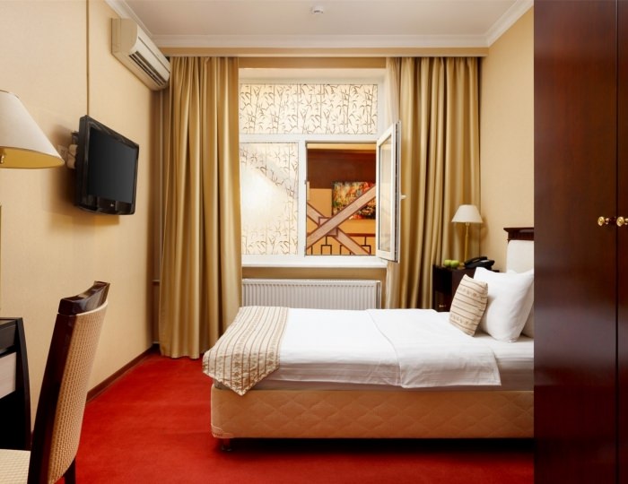 Стандартный двухместный номер, вид на атриум - Гостиница «Мандарин» Москва